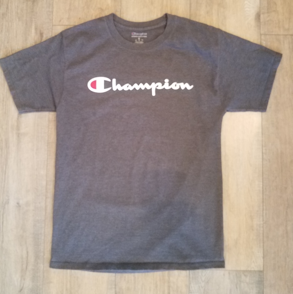 Men's Champion tshirt